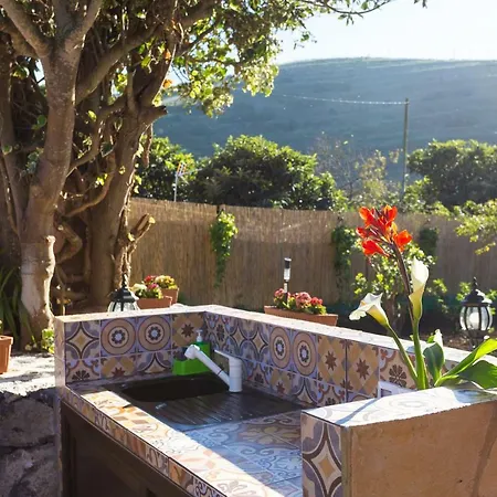 Home2book Rustic House El Palmar * Teno